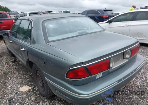 1998 Buick Lesabre Limited из США, поврежденный, VIN 1G4HR52K6WH513456